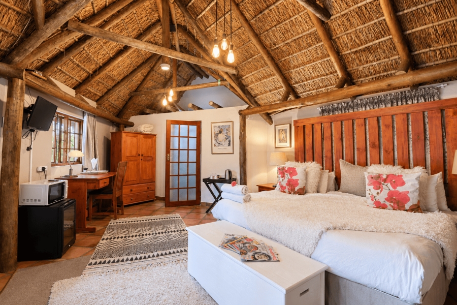 12 Bedroom Property for Sale in Glen Austin Gauteng