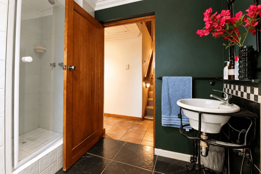 12 Bedroom Property for Sale in Glen Austin Gauteng