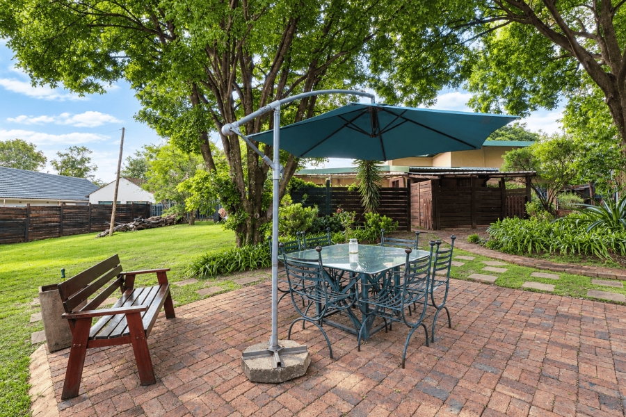 12 Bedroom Property for Sale in Glen Austin Gauteng
