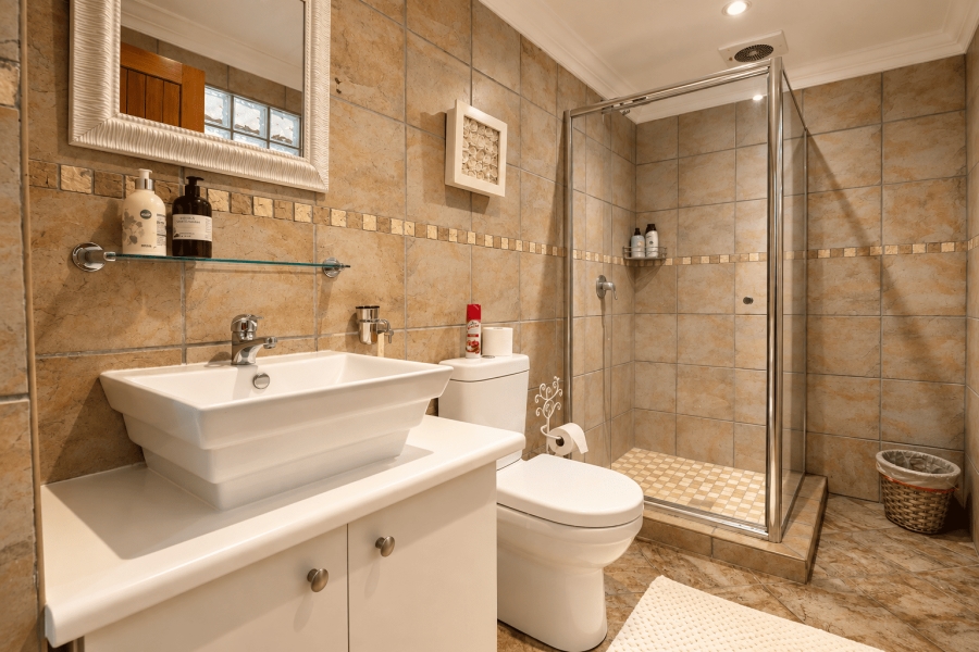 12 Bedroom Property for Sale in Glen Austin Gauteng