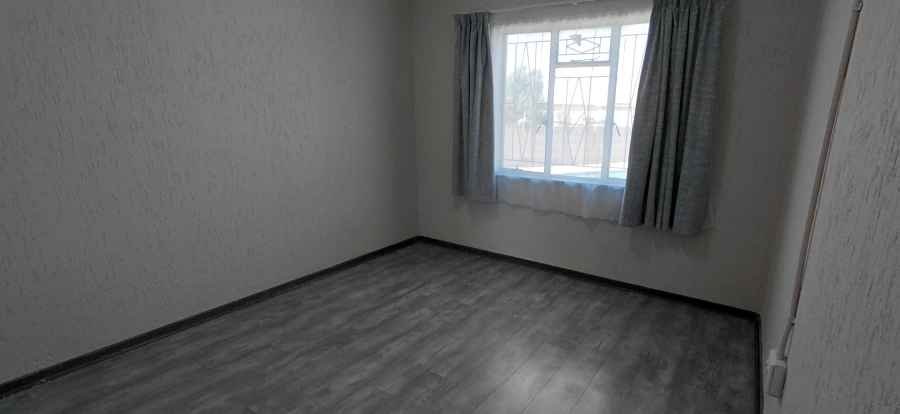 To Let 3 Bedroom Property for Rent in Noycedale Gauteng