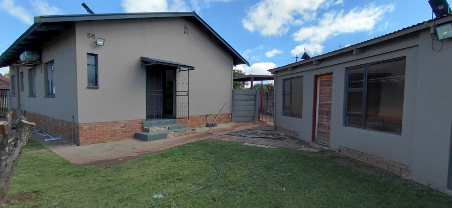 To Let 3 Bedroom Property for Rent in Noycedale Gauteng