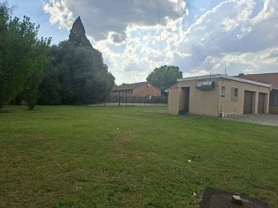 7 Bedroom Property for Sale in Bedworth Park Gauteng