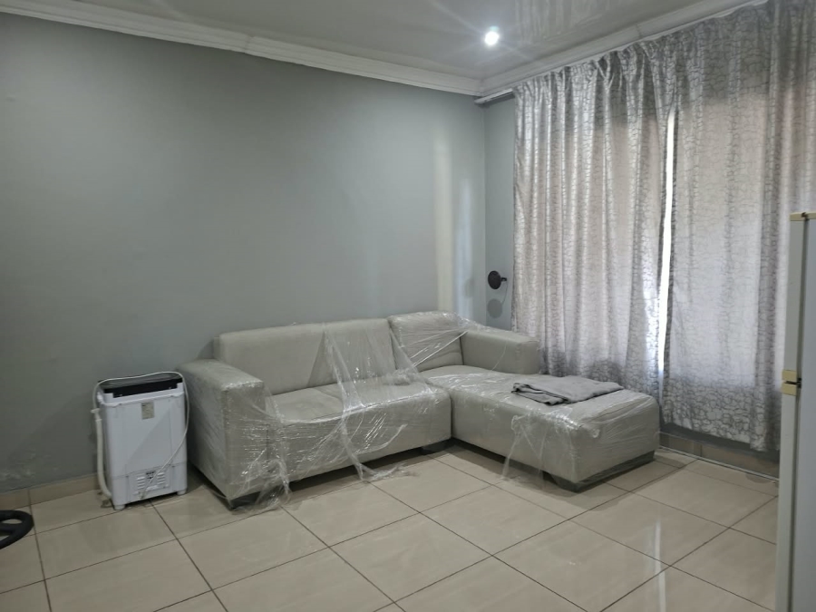 7 Bedroom Property for Sale in Bedworth Park Gauteng