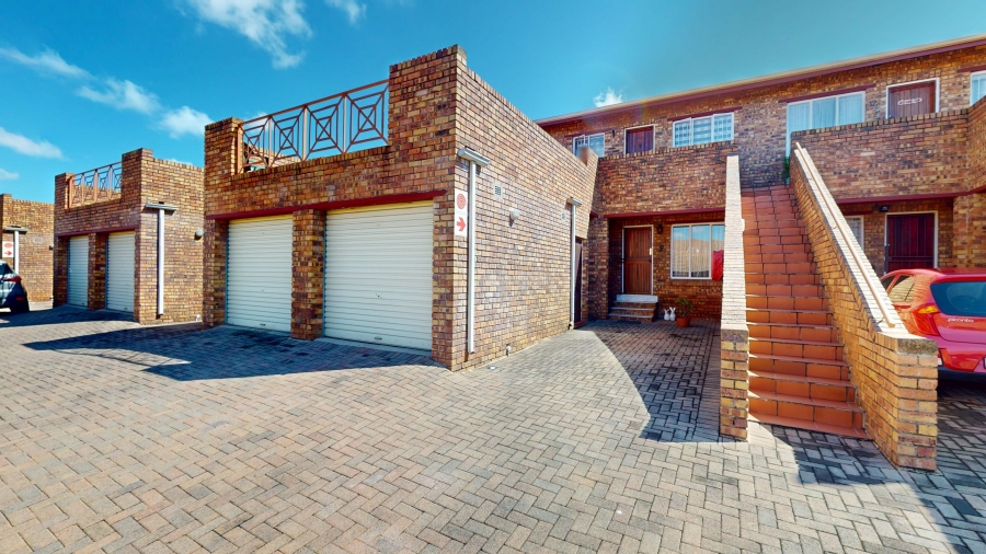 3 Bedroom Property for Sale in Bartlett Gauteng
