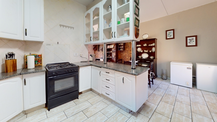 3 Bedroom Property for Sale in Bartlett Gauteng