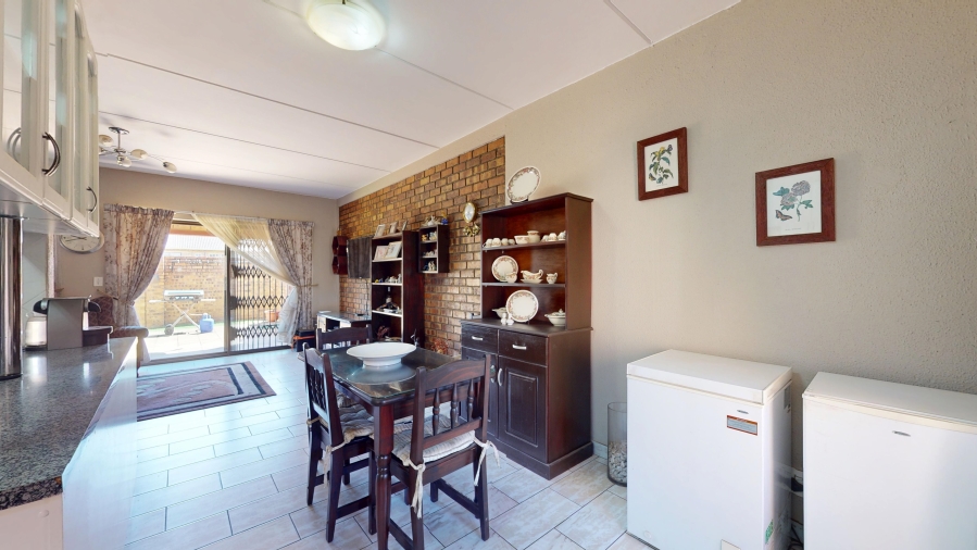 3 Bedroom Property for Sale in Bartlett Gauteng