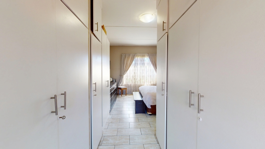 3 Bedroom Property for Sale in Bartlett Gauteng
