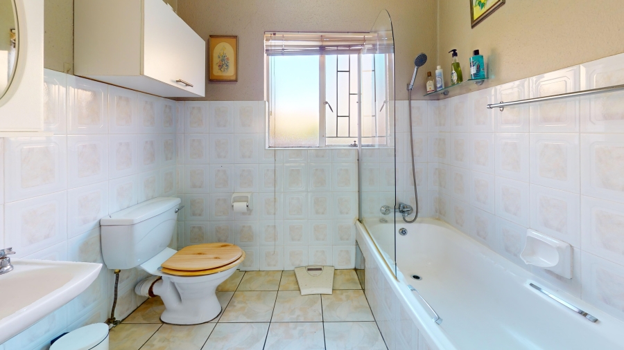 3 Bedroom Property for Sale in Bartlett Gauteng