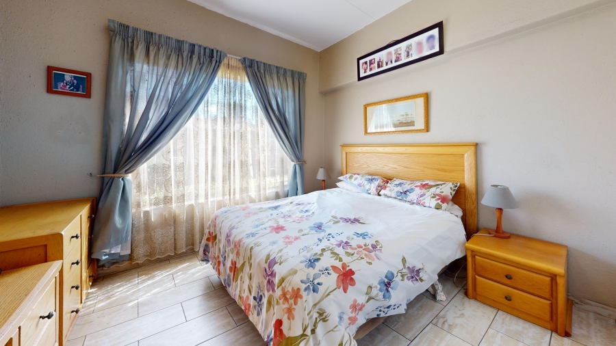 3 Bedroom Property for Sale in Bartlett Gauteng