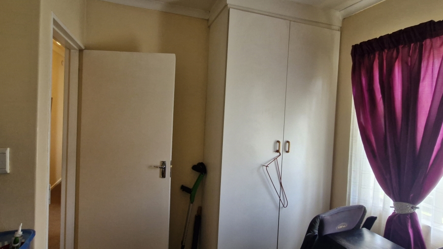 2 Bedroom Property for Sale in Sunair Park Gauteng