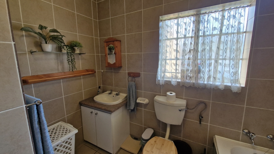 2 Bedroom Property for Sale in Sunair Park Gauteng