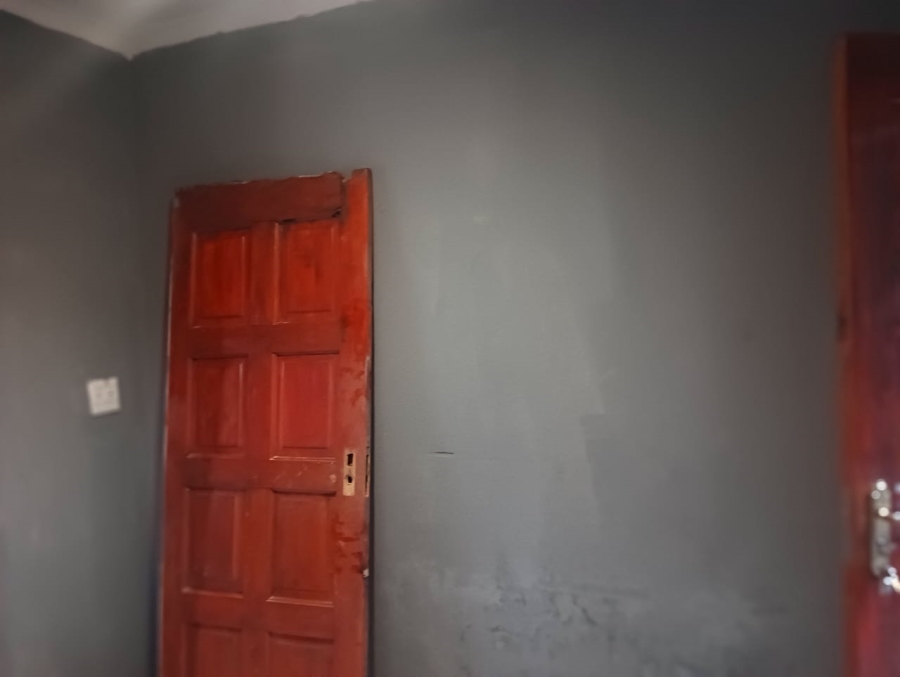 2 Bedroom Property for Sale in Olievenhoutbosch Gauteng