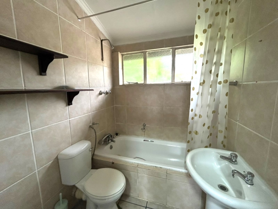2 Bedroom Property for Sale in Three Rivers Gauteng