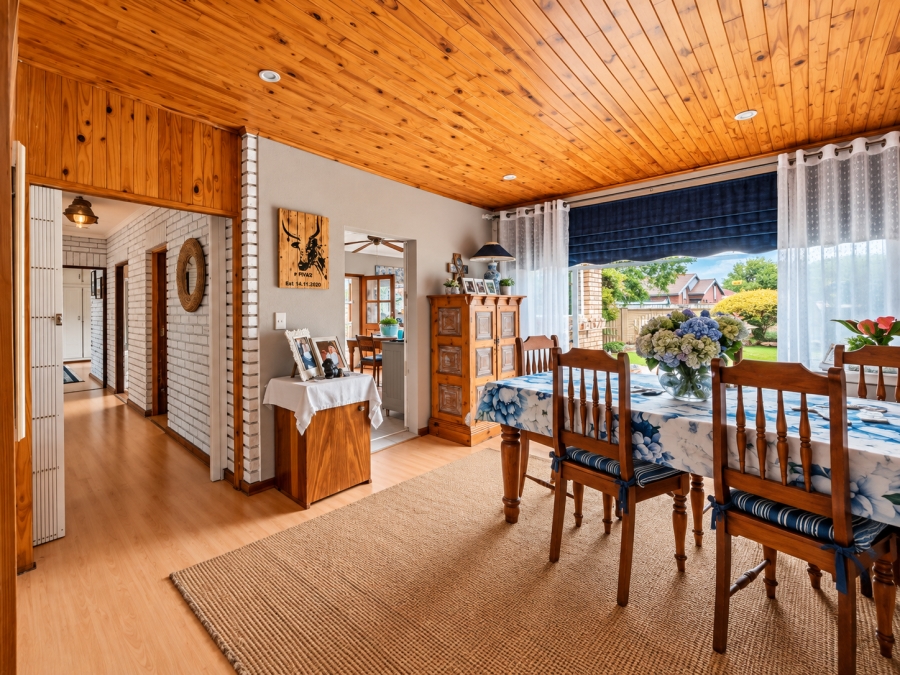 3 Bedroom Property for Sale in Risiville Gauteng
