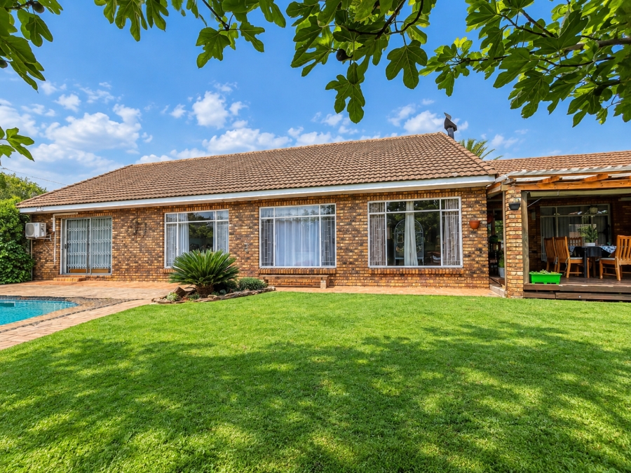 3 Bedroom Property for Sale in Risiville Gauteng