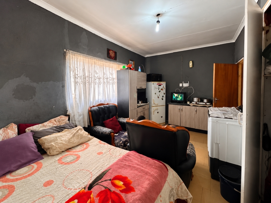 5 Bedroom Property for Sale in Vanderbijlpark CW 3 Gauteng