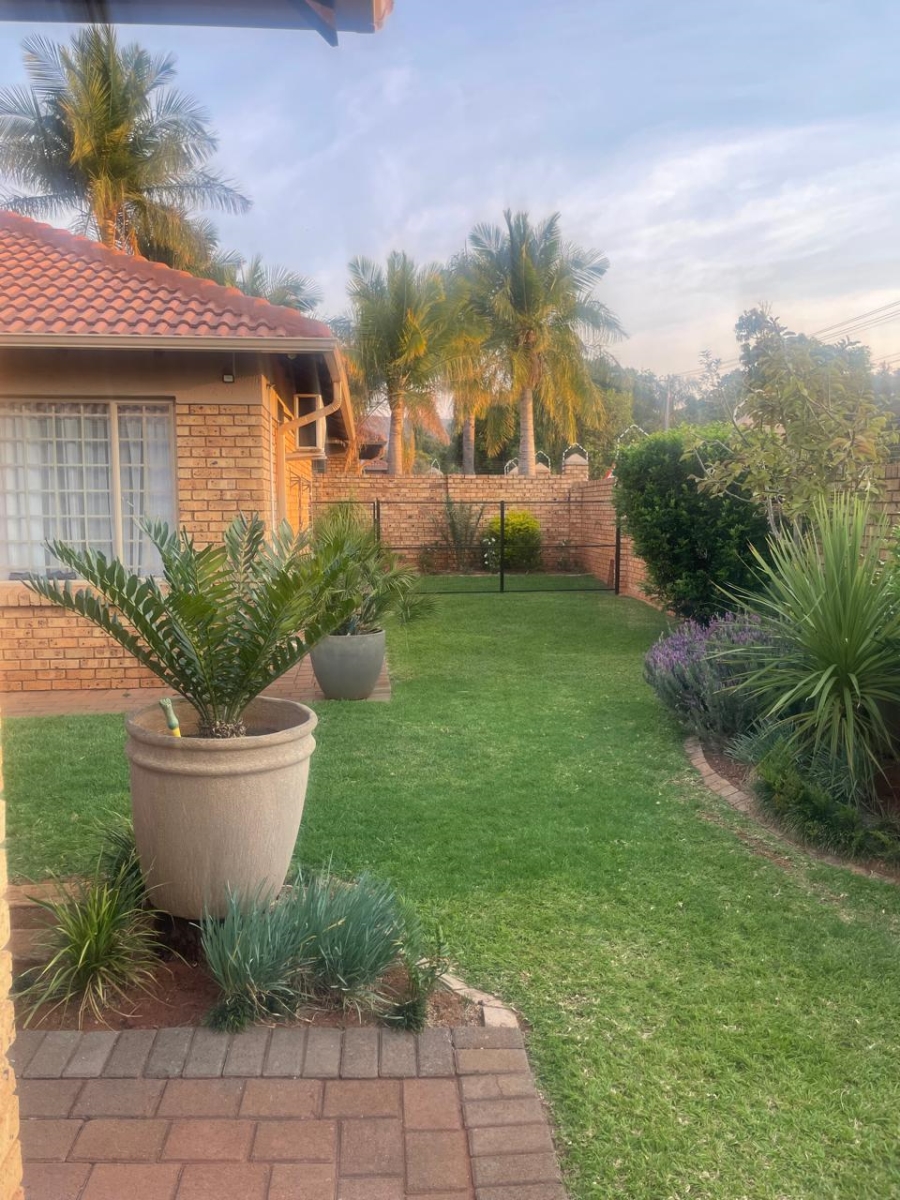 3 Bedroom Property for Sale in Sinoville Gauteng