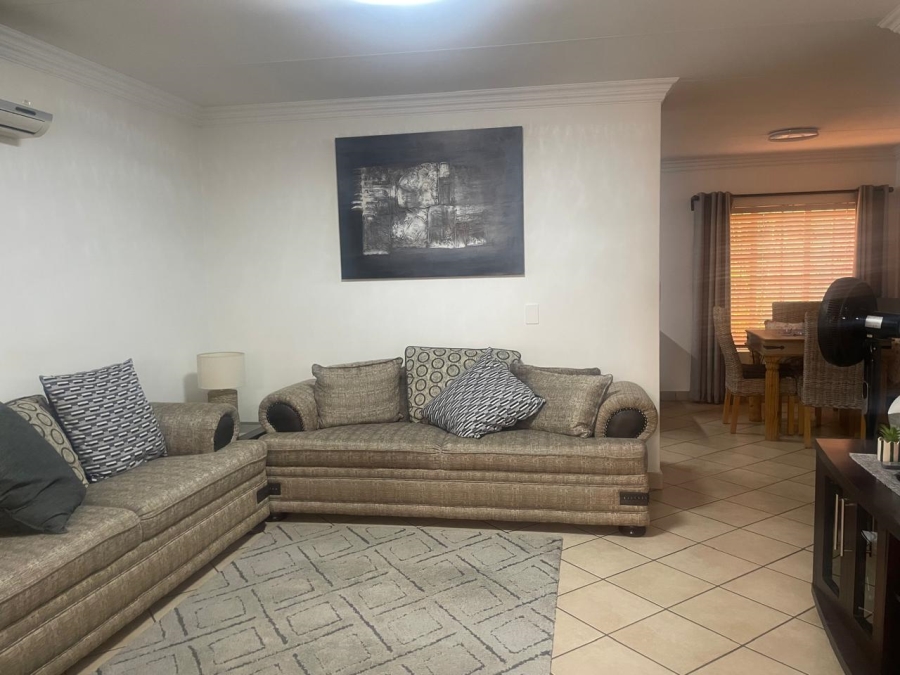 3 Bedroom Property for Sale in Sinoville Gauteng