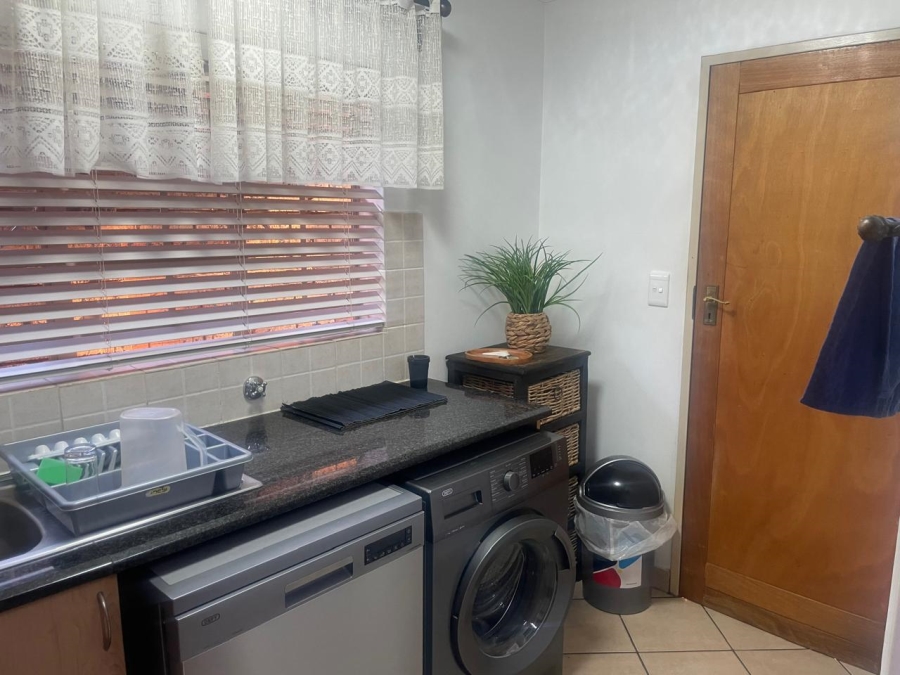 3 Bedroom Property for Sale in Sinoville Gauteng