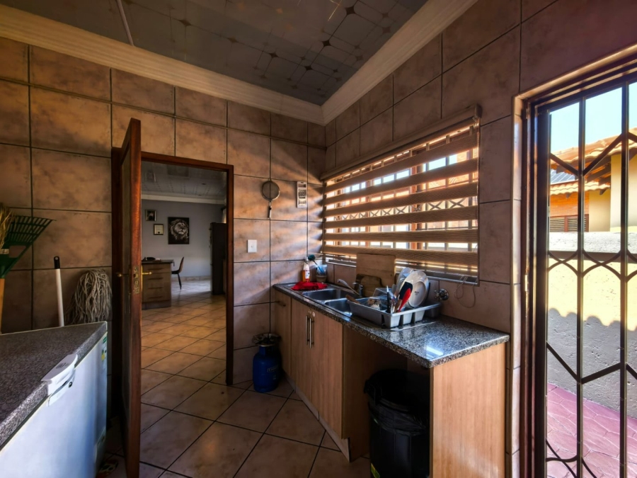 3 Bedroom Property for Sale in Rose Acres Estate Gauteng