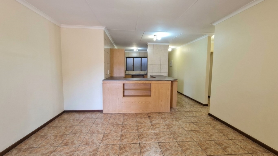 2 Bedroom Property for Sale in Doornpoort Gauteng