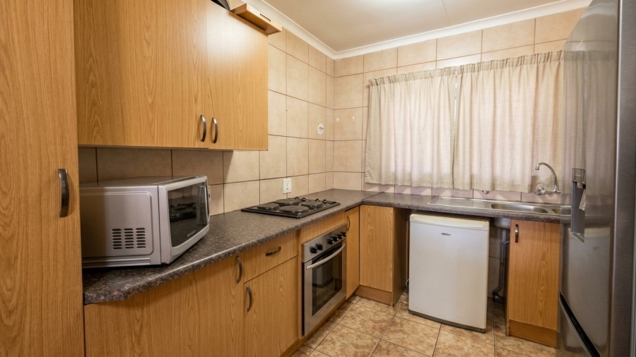 2 Bedroom Property for Sale in Doornpoort Gauteng