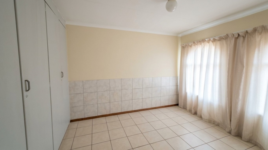 2 Bedroom Property for Sale in Doornpoort Gauteng