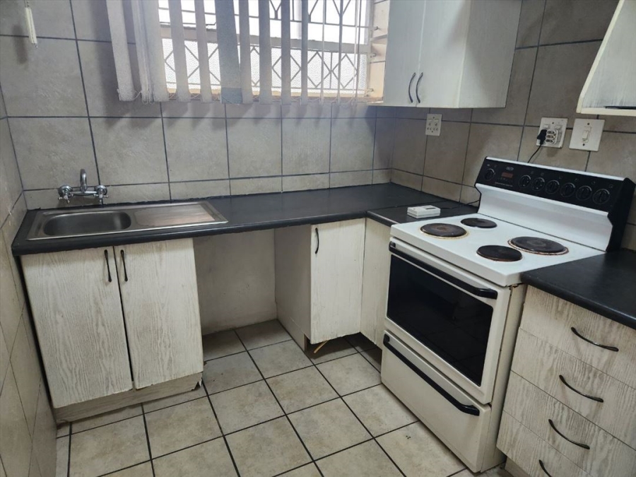 3 Bedroom Property for Sale in Rhodesfield Gauteng