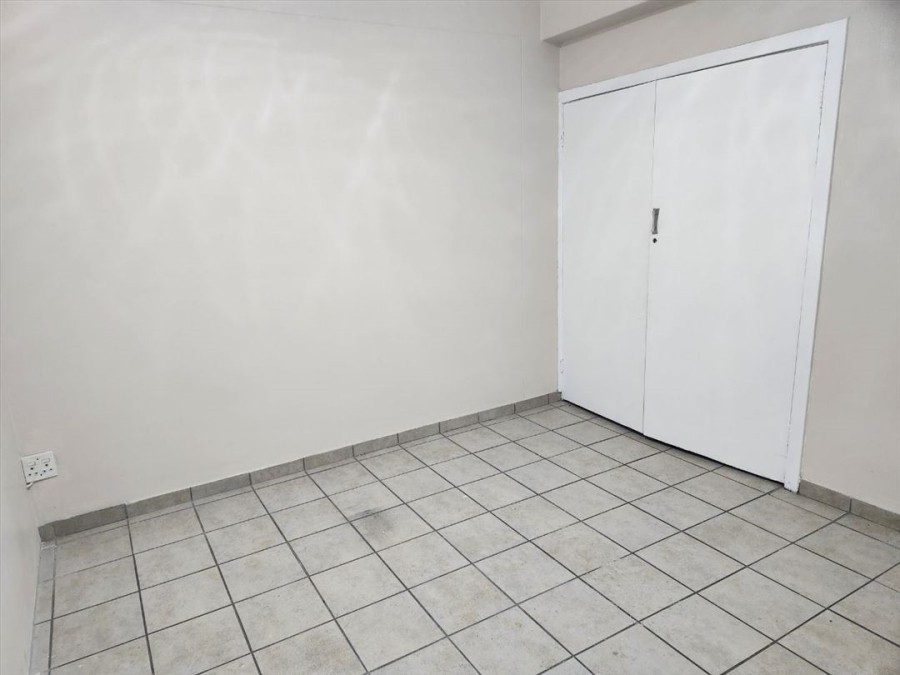 3 Bedroom Property for Sale in Rhodesfield Gauteng