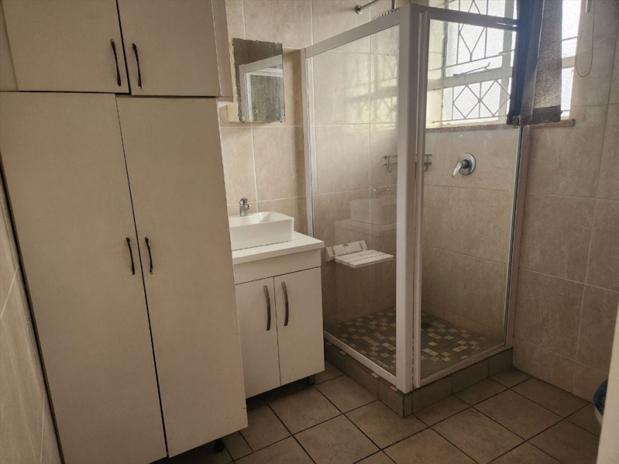 3 Bedroom Property for Sale in Rhodesfield Gauteng