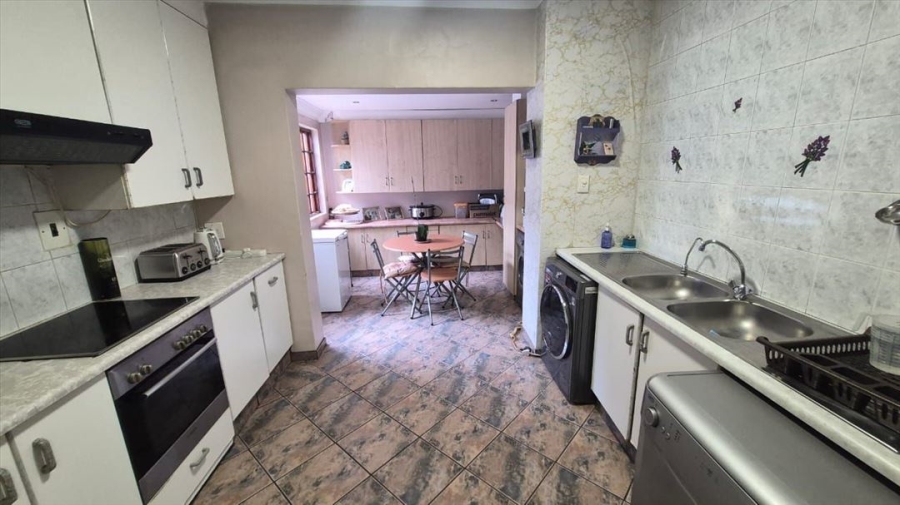 3 Bedroom Property for Sale in Aston Manor Gauteng