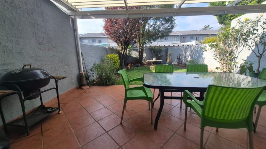 3 Bedroom Property for Sale in Aston Manor Gauteng