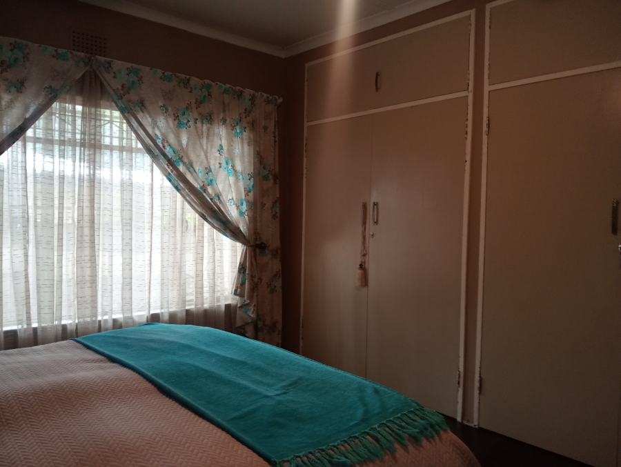 5 Bedroom Property for Sale in Birchleigh Gauteng
