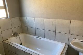 2 Bedroom Property for Sale in Reigerpark Gauteng