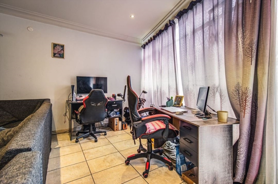 2 Bedroom Property for Sale in Kempton Park Ext 4 Gauteng