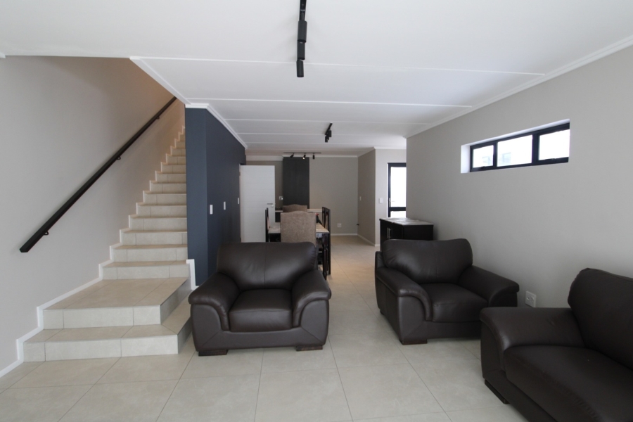 3 Bedroom Property for Sale in Bryanston East Gauteng