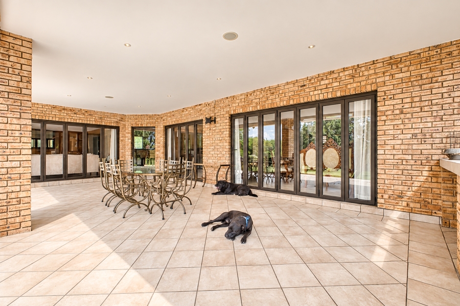 3 Bedroom Property for Sale in Chartwell Gauteng