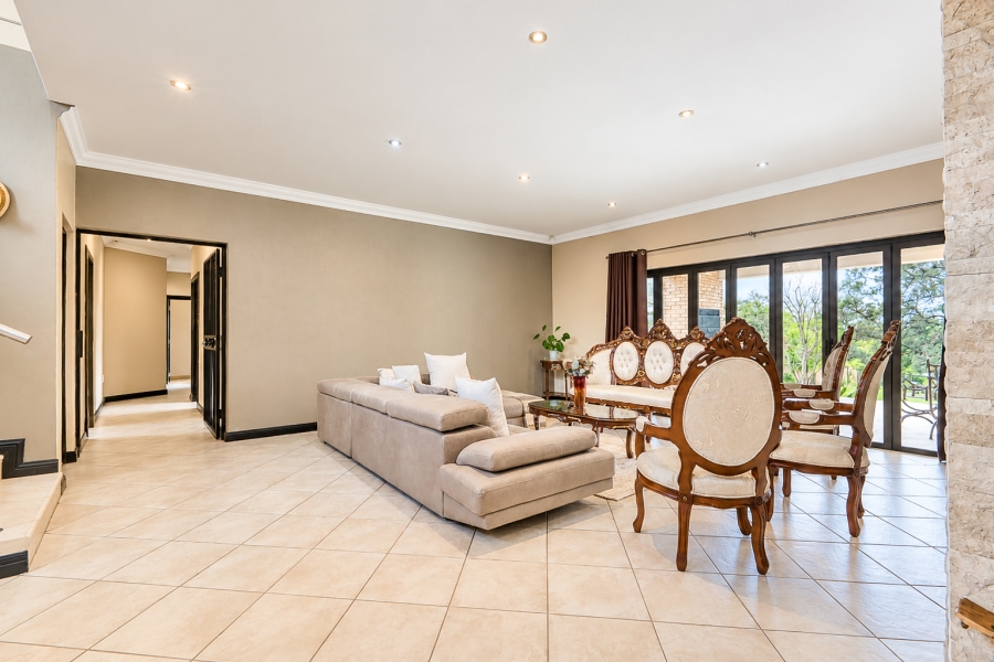 3 Bedroom Property for Sale in Chartwell Gauteng