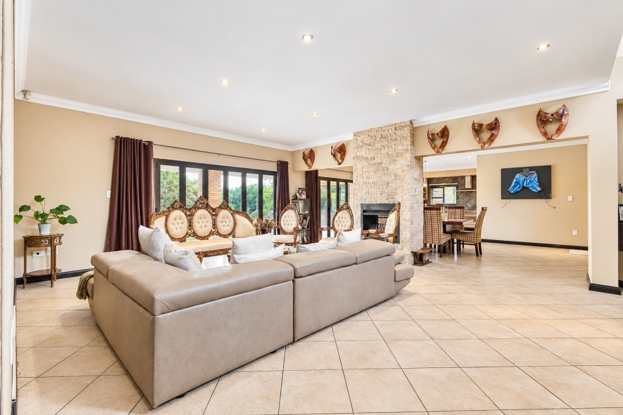 3 Bedroom Property for Sale in Chartwell Gauteng