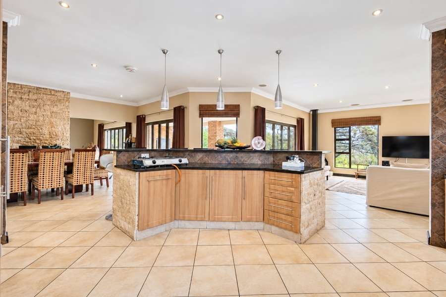 3 Bedroom Property for Sale in Chartwell Gauteng