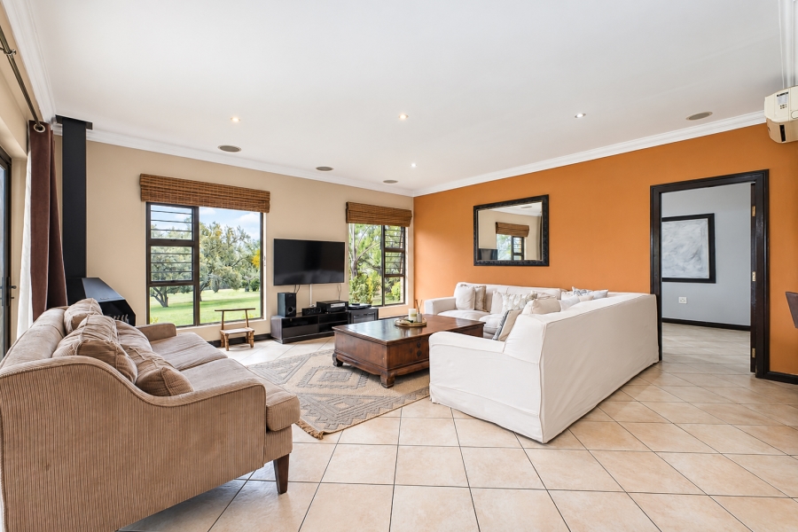 3 Bedroom Property for Sale in Chartwell Gauteng