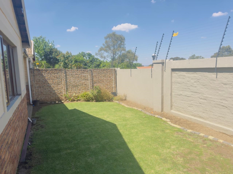 3 Bedroom Property for Sale in Carlswald Gauteng