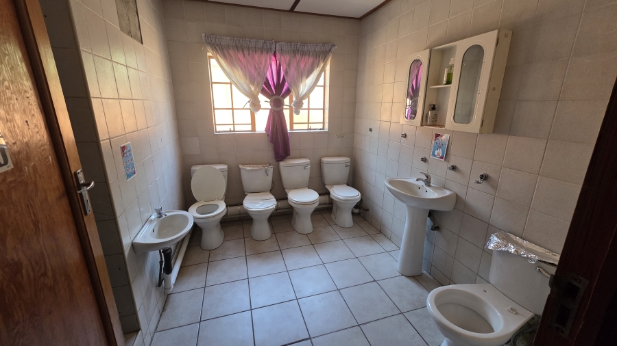 4 Bedroom Property for Sale in Gezina Gauteng
