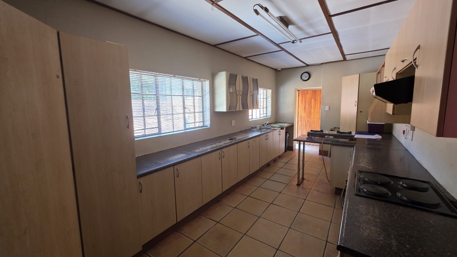 4 Bedroom Property for Sale in Gezina Gauteng