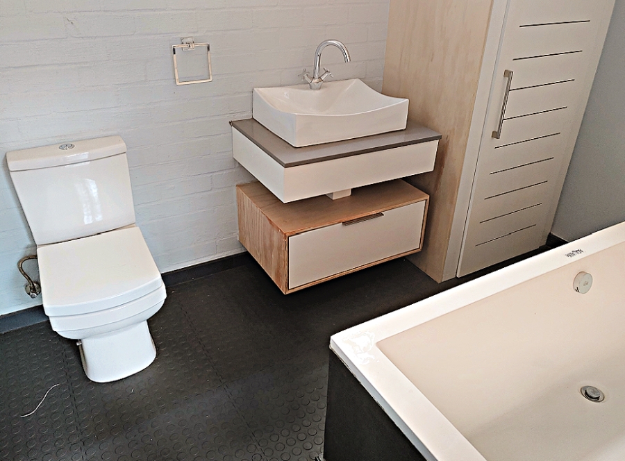 1 Bedroom Property for Sale in Braamfontein Werf Gauteng