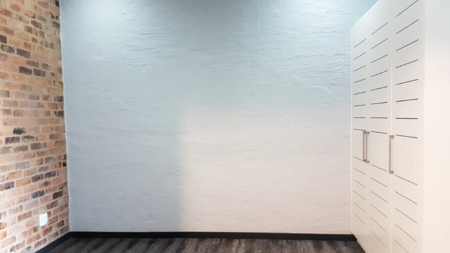 1 Bedroom Property for Sale in Braamfontein Gauteng