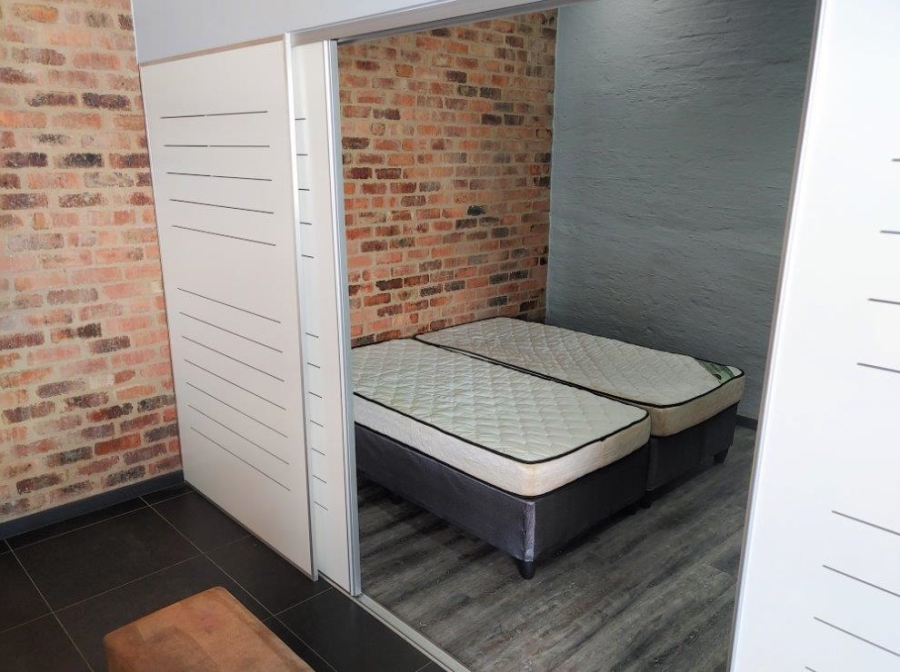 1 Bedroom Property for Sale in Braamfontein Gauteng