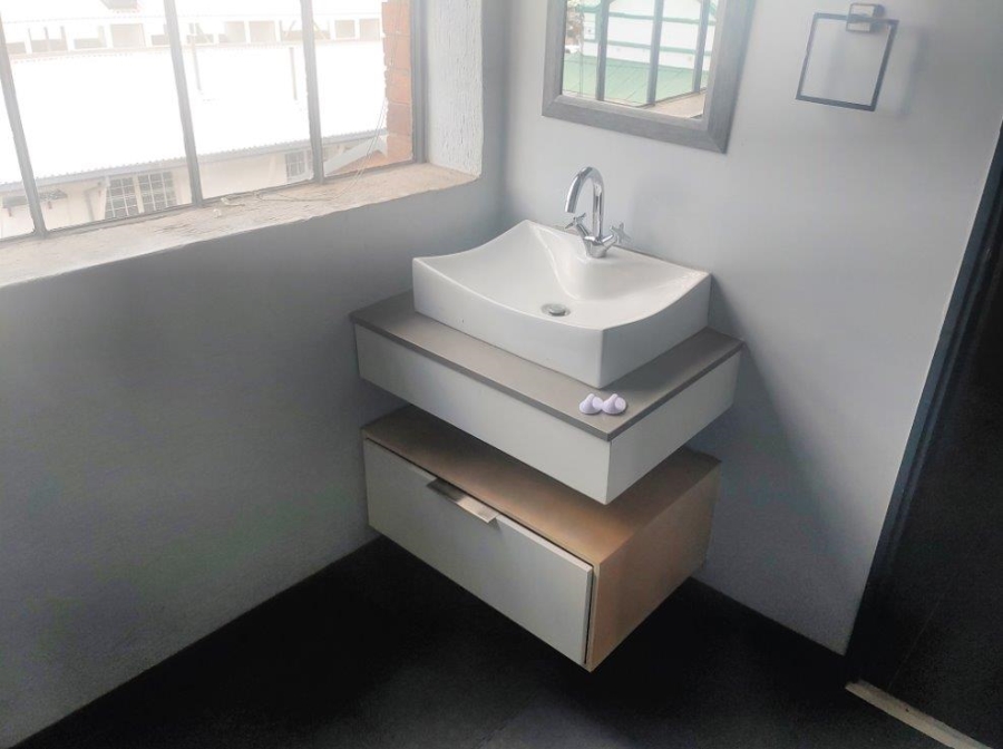 1 Bedroom Property for Sale in Braamfontein Gauteng