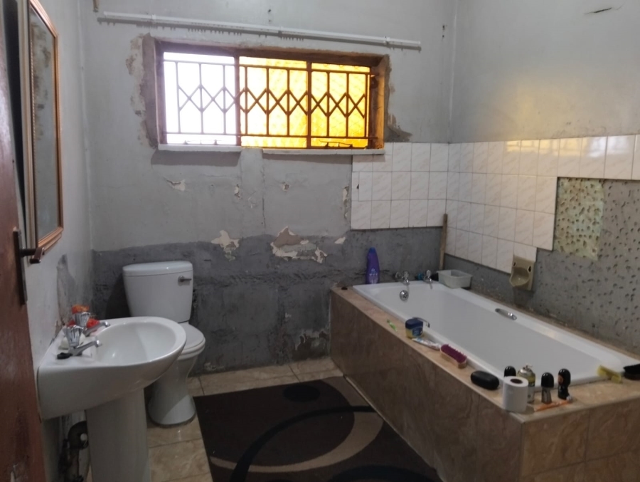 4 Bedroom Property for Sale in Welgedacht Gauteng